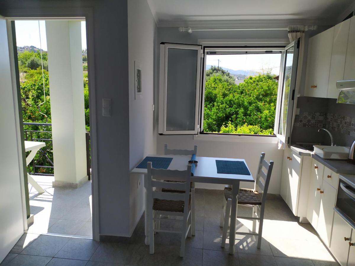Selianítika Nymphes Apartments מראה חיצוני תמונה